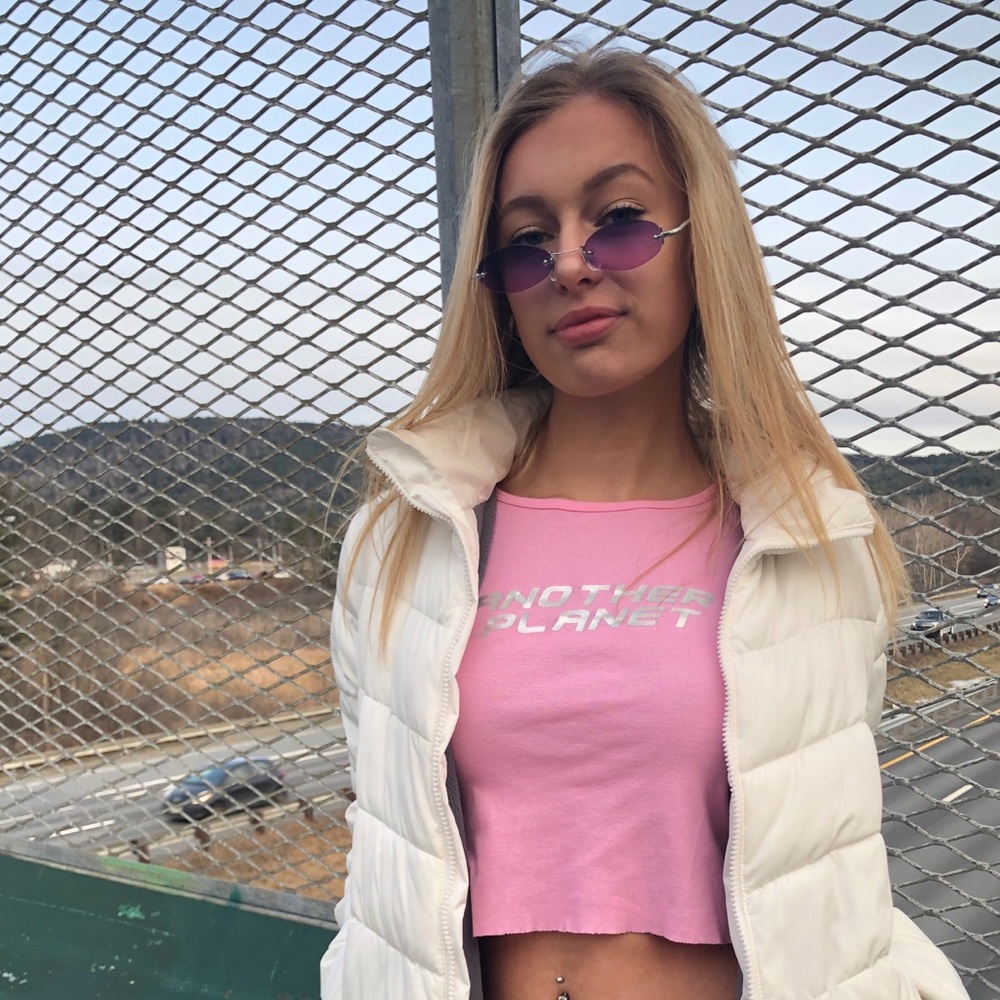 pink tee!!